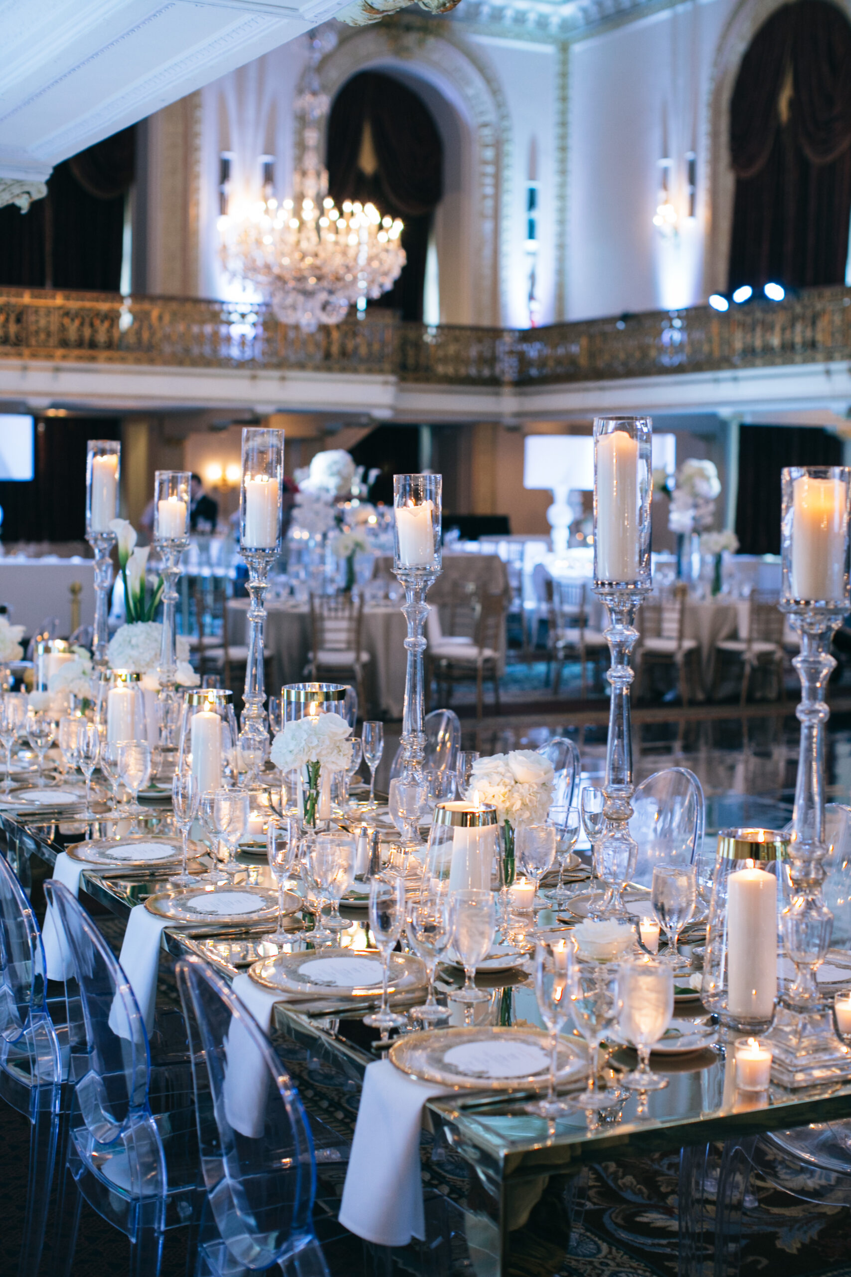 Omni William Penn, Modern Luxury Wedding, Pittsburgh, Pennsylvania